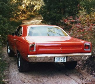 Roadrunner_1969_Rear_640px.jpg