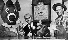 220px-Captain_Kangaroo_promotional_postcard_1961.JPG